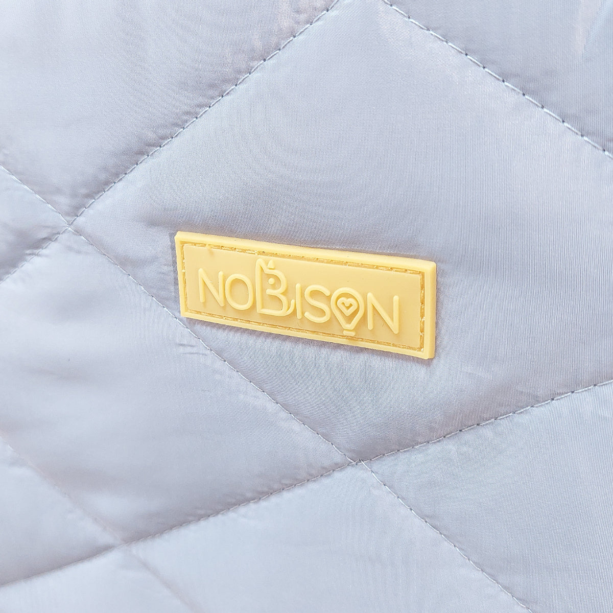 モモンガケージにも極上のダウンコートを「NOBISONテックダウン」