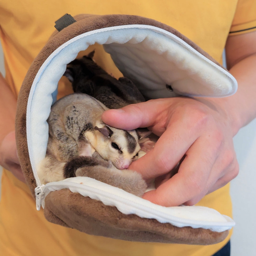 モモンガ飼育の問題は,専門用品で解決「のびも15」