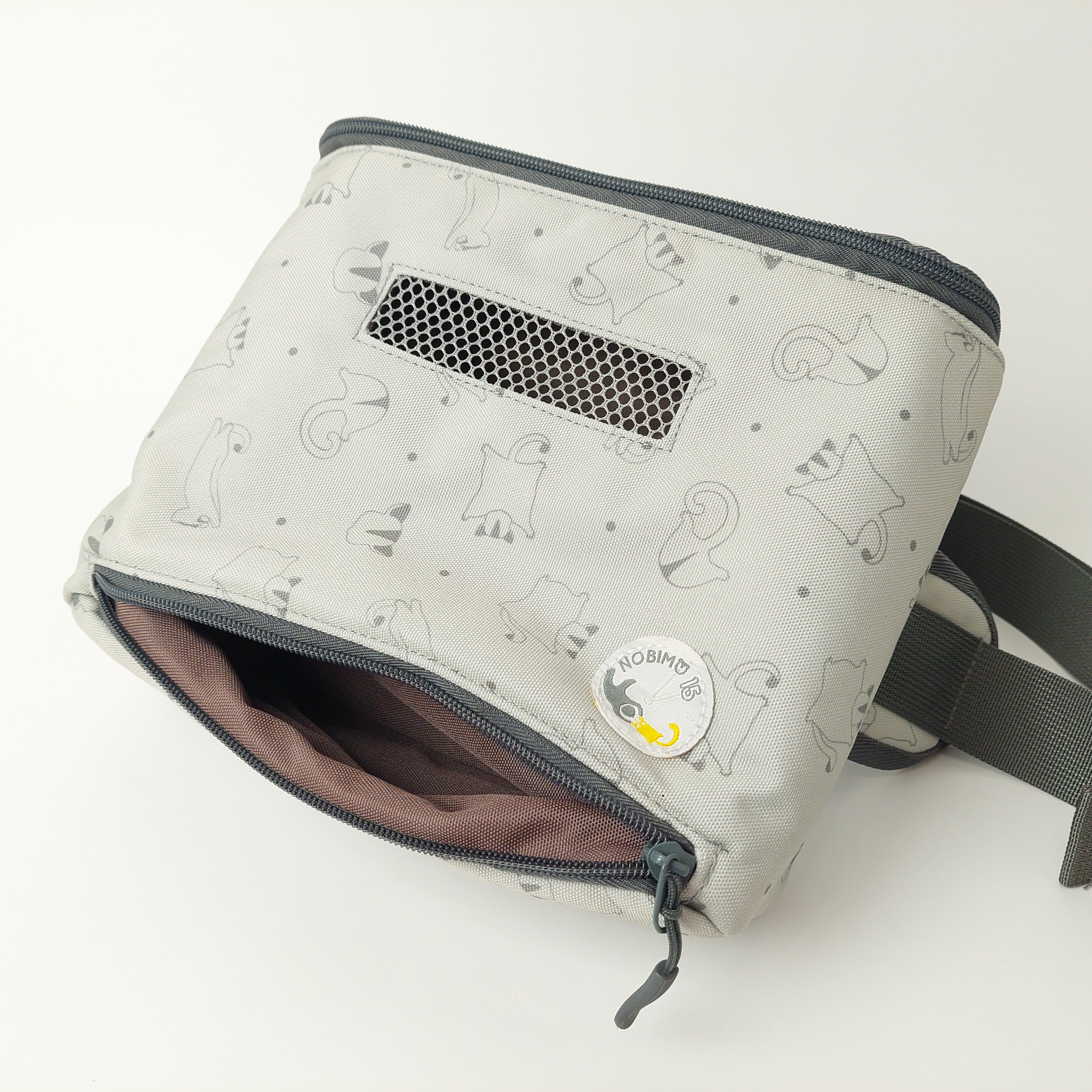 NEW】揺れ0,モモンガポーチ。忙しい時でも飼い主の温もりを。「ピタ